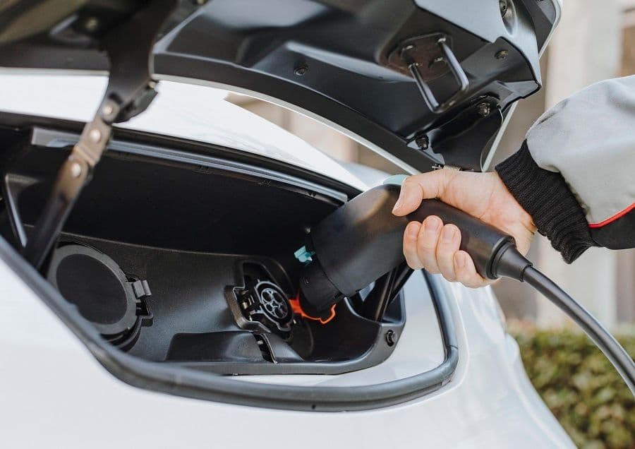 More charging points at visitor spots can aid fleet transition to net zero