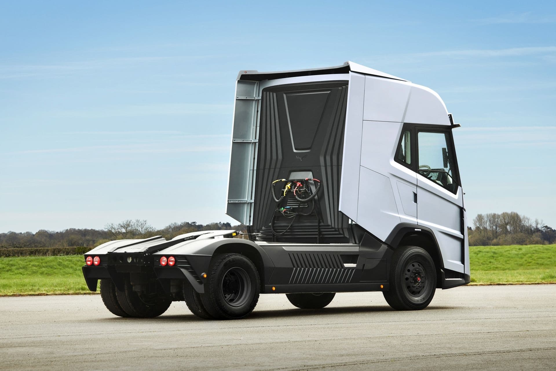 HVS invites fleet operators to trial UK’s first zero-emission hydrogen-electric HGV