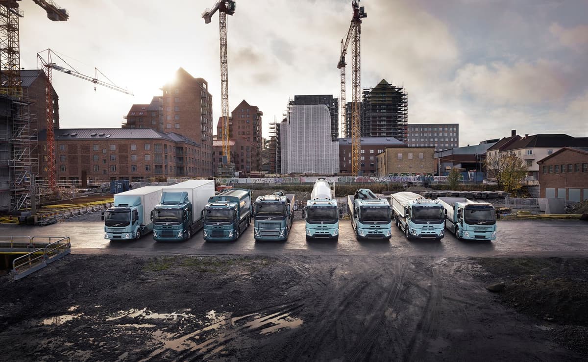 Volvo Trucks has signed a letter of intent to sell 1,000 electric trucks between now and 2030