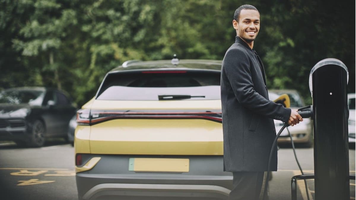 Annual Ranking Reveals Diverging Paths in Electric Vehicle Sales and Infrastructure Development Across Europe