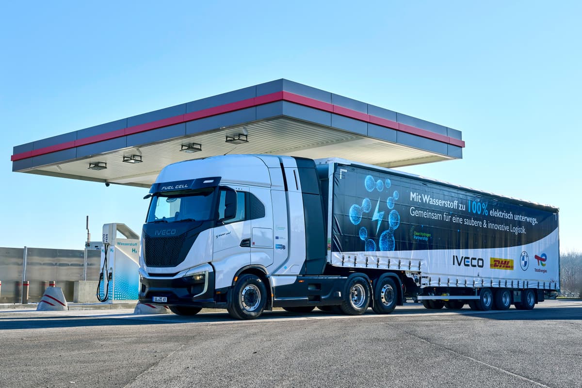 IVECO delivers two S-eWay Fuel Cell trucks to BMW, the first of the ground breaking hydrogen-focused H2Haul project to hit the road