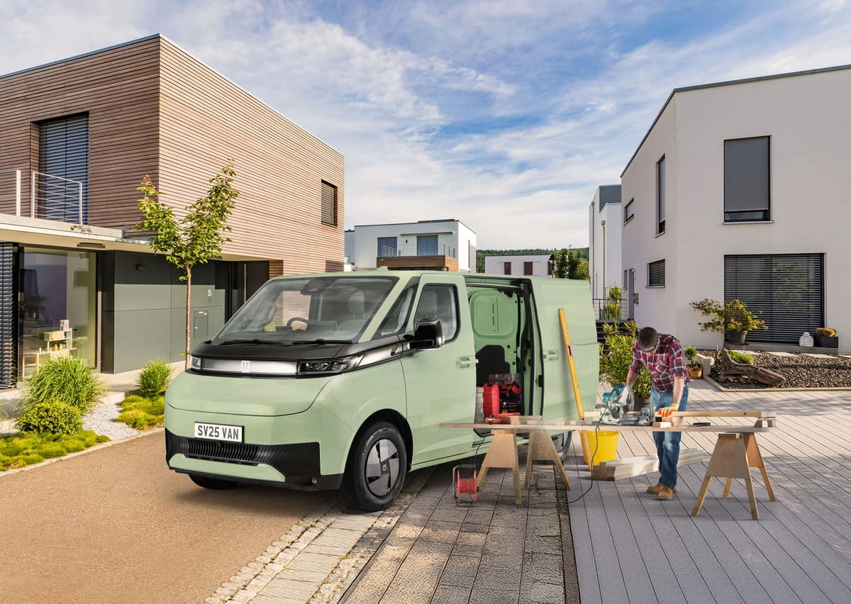 Farizon SV loads more value with Plug-in Van Grant