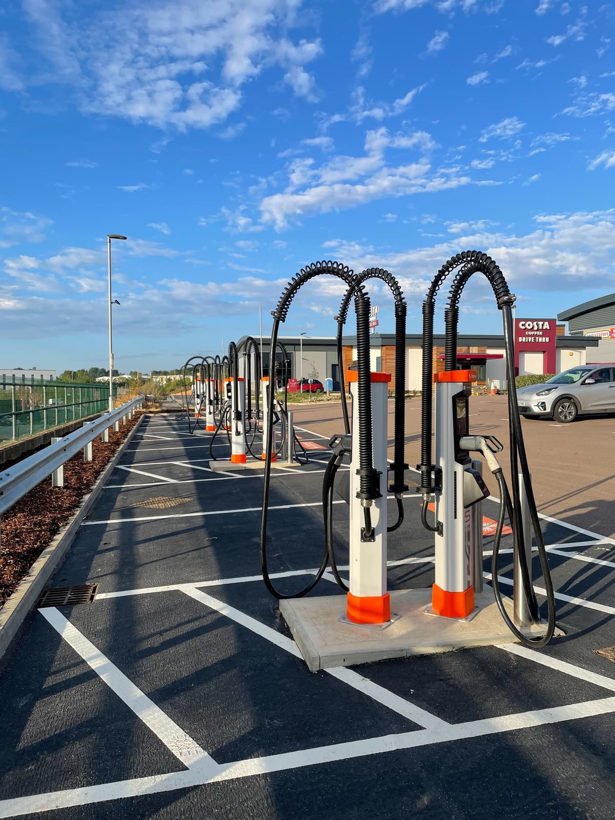 Osprey Charging improves UK drivers’ access to EV charging in 2024 by expanding the public network by 300 rapid and ultra-rapid chargers