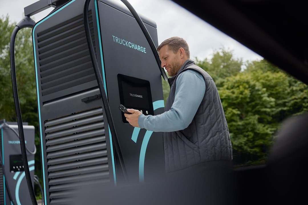 Mercedes TruckCharge