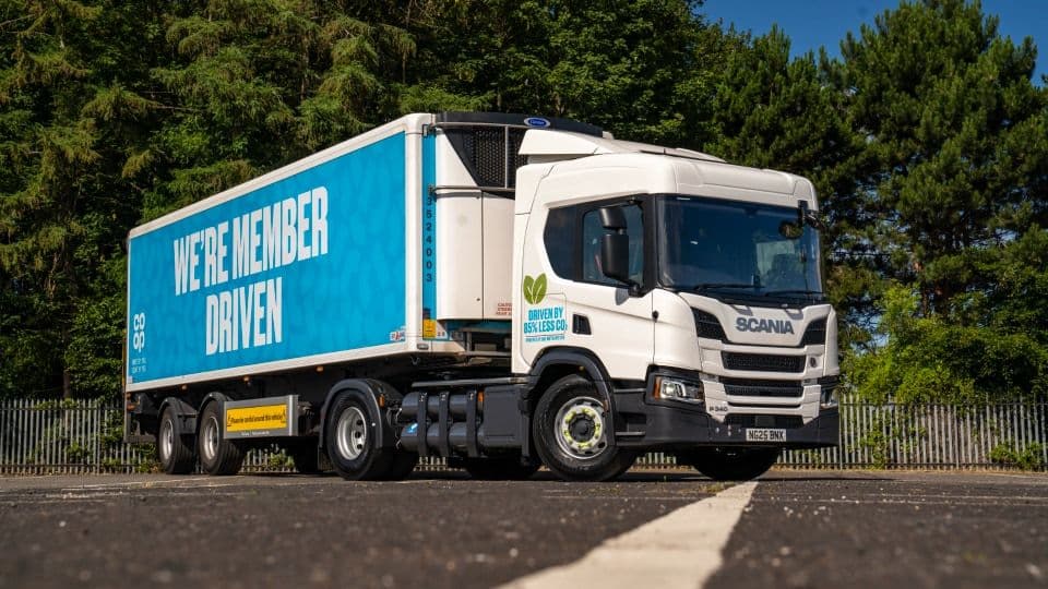 Co-op takes delivery of 30 new Scania CNG tractor units