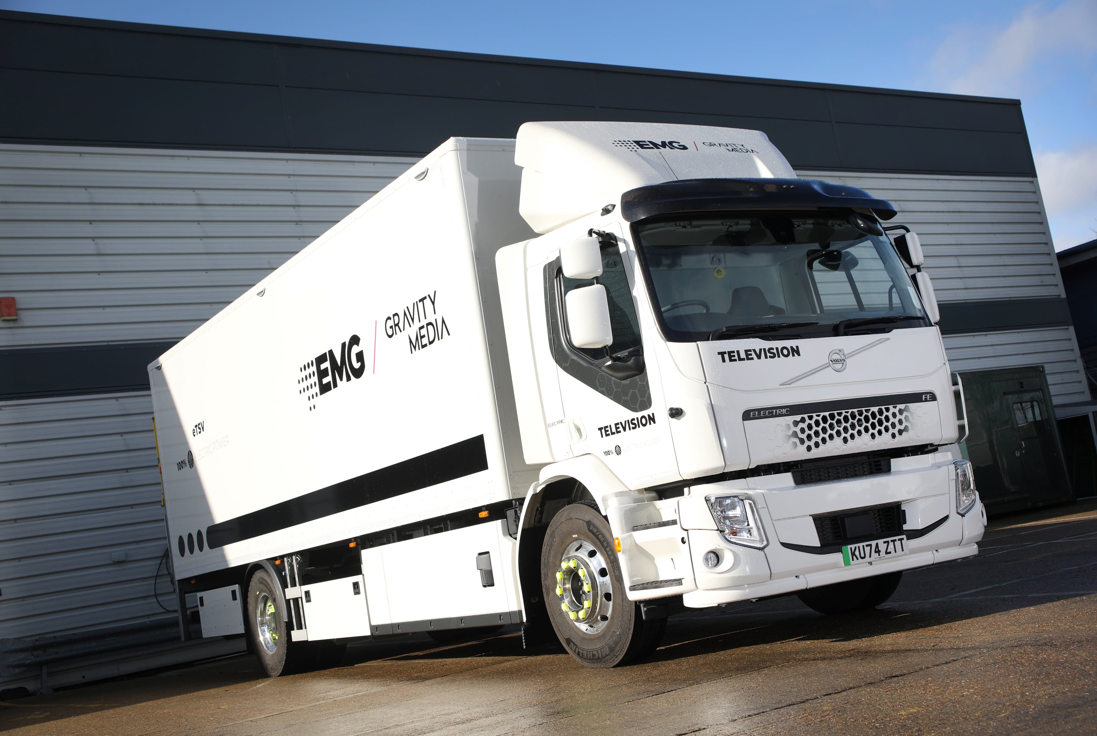 EMG / Gravity Media has added a new Volvo FE Electric 4x2 rigid into its operation, marking a first for the UK’s television industry