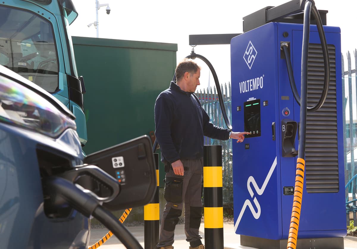 Voltempo and Corpay landmark partnership unveils new commercial model to manage the cost of electric commercial vehicle charging for UK fleets
