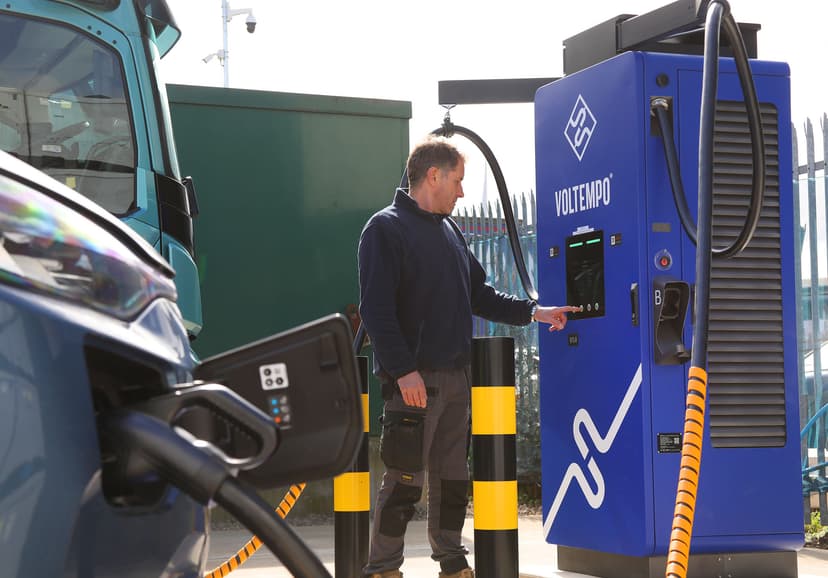 Voltempo and Corpay landmark partnership unveils new commercial model to manage the cost of electric commercial vehicle charging for UK fleets