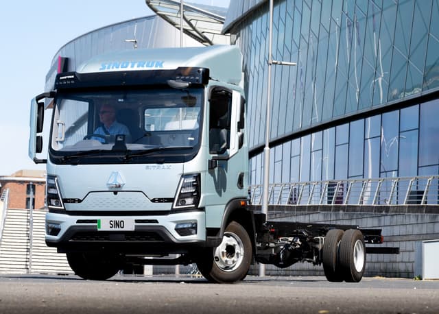 SINOTRUK targets UK zero-emission truck market with Harris Group deal