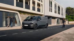 Renault Trucks steps up its ambitions in the LCV market and presents the new Renault Trucks E-Tech Trafic