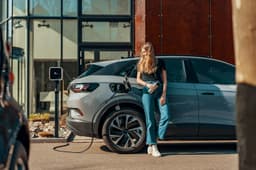 EV and charging sector leaders urge Government to hold the line on ZEV mandate